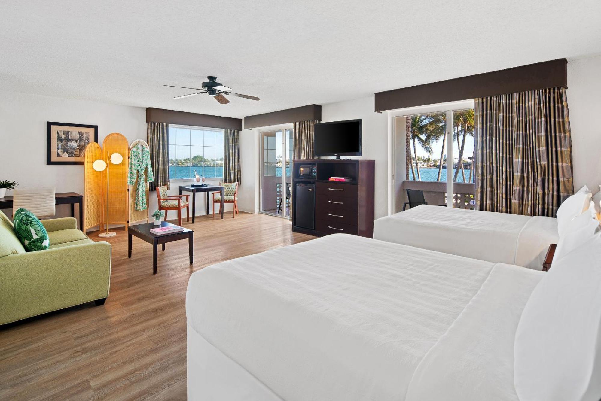 Palm Tree Club Miami Hotel North Bay Village Exterior photo